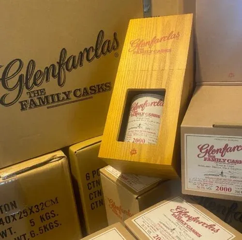 Glenfarclas – Family Cask Millennium 2000 Cask 24 (56.4%)