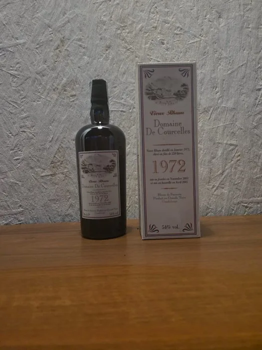 Domaine de Courcelles 1972 Velier - Dernière Distillation - b. 2005 - 70cl