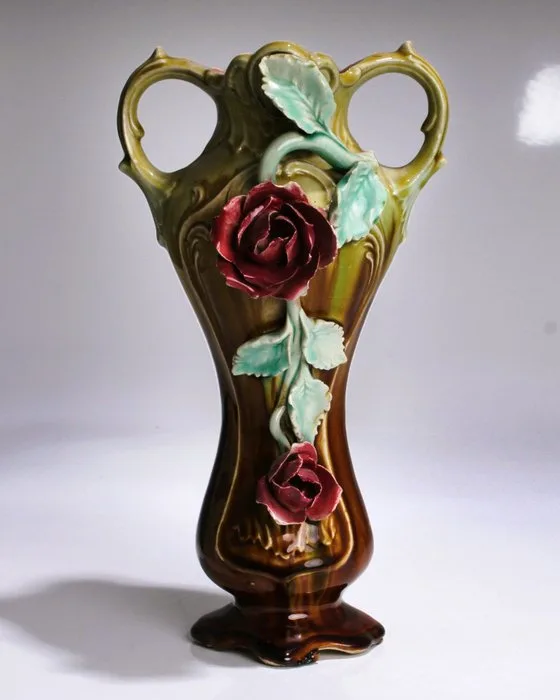 Eichwald - Bernhard Bloch - Vase - Early pressed appliqué from the Barbotine line from the period 1898–1905 - Earthenware
