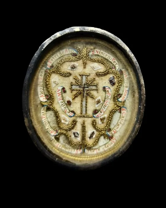 Reliquary - Metal, Glass, Textile - 1850-1900 - Holy Cross of Our Lord Jesus Christ + 10 relics of Saints