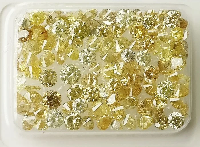 118 pcs Diamond (Colour-treated) - 5.27 ct - Round - VVS1 - Antwerp Laboratory for Gemstone Testing (ALGT) - Mixed Colors VVS-I1