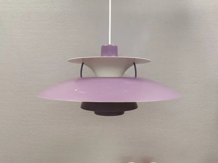 Louis Poulsen - Poul Henningsen - Lamp - PH5 - Metal