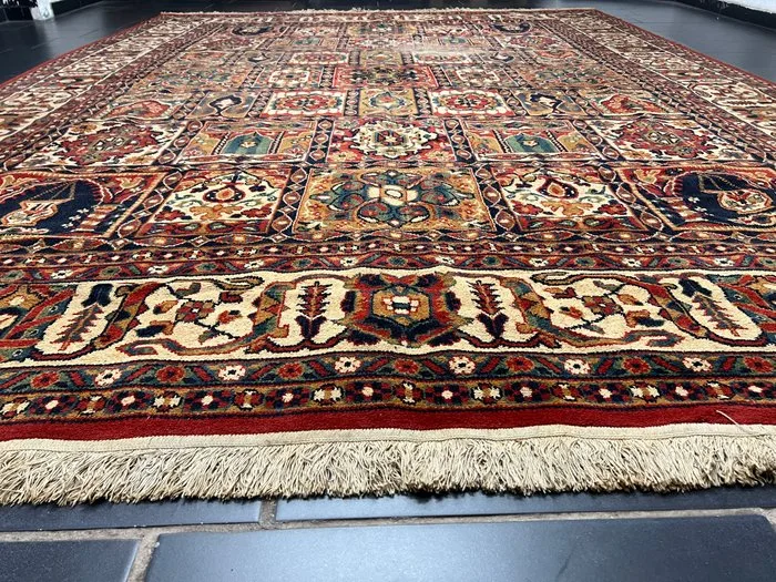 Ghoum - Carpet - 377 cm - 290 cm