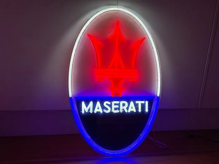 Sign - Maserati - Neon Illuminated Sign Lightbox