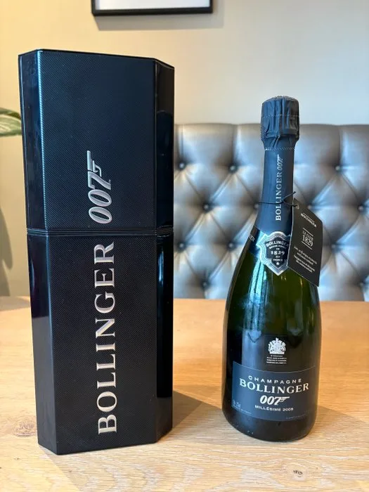 2009 Bollinger, 2009 Bollinger 007 SPECTRE Limited Edition “Dressed to Kill” – Champagne – 1 Bottle (0.75L) – - Champagne - 1 Bottles (0.75L)