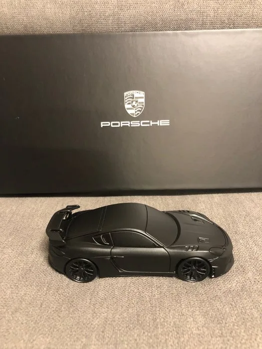 Porsche 718 Cayman GT4 RS Paperweight - Porsche