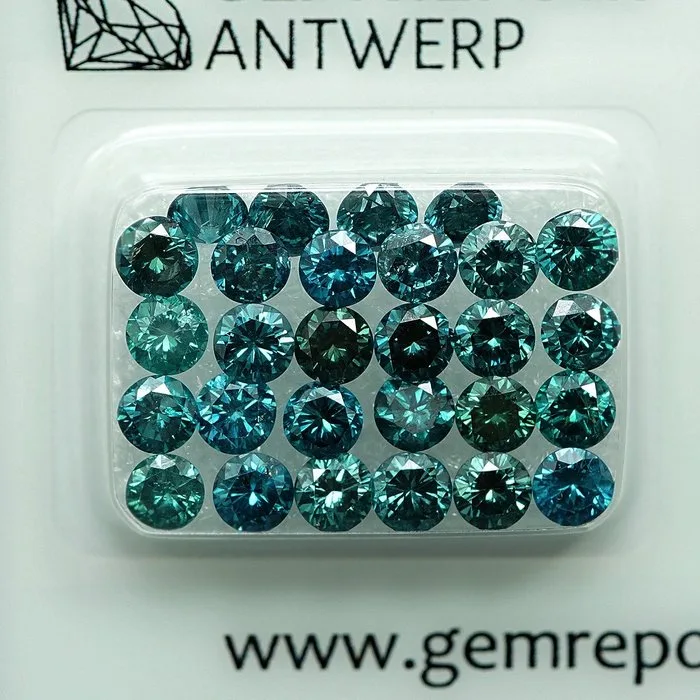 28 pcs Diamond (Colour-treated) - 5.31 ct - Round - Fancy Greenish Blue - VS1, I1 - Gem Report Antwerp (GRA)