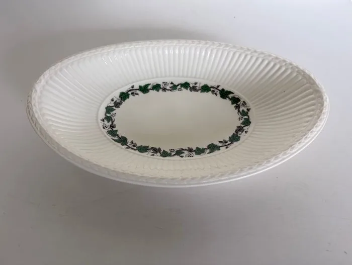 Wedgwood - John Goodwin - Table service - Stratford - Earthenware - Bread tray L (38.5 cm)