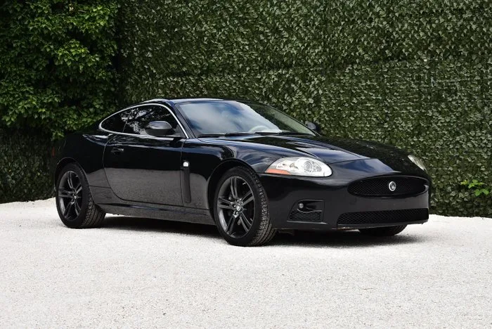 Jaguar - XKR Coupe - V8 - 2008