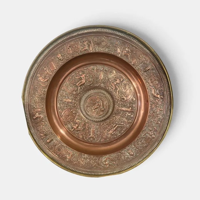 Sculpture, Bassin d après François Briot - 45 cm - Copper