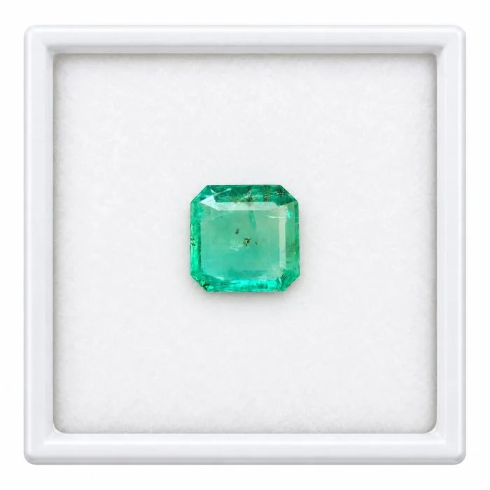 1 pcs Green Emerald - 3.26 ct - International Gemological Institute (IGI) - Zambian Emerald, Minor