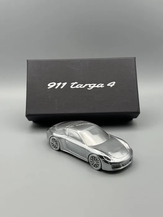 Porsche 911 Targa 4 Model paperweight - Porsche