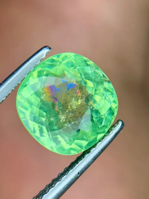 1 pcs Green, Yellow Tourmaline, Tourmaline paraiba - 4.23 ct - International Colored Gemstone Association (ICA GemLab)