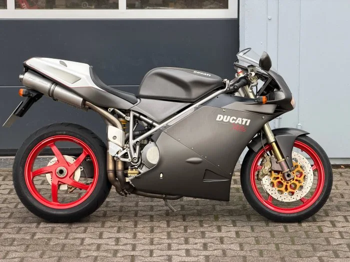 Ducati - 748S - 2002