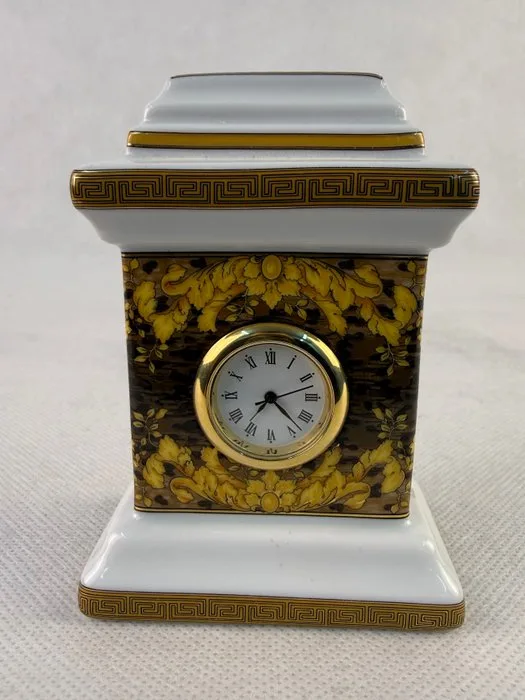 Grandmother clock - Rosenthal - Porcelain - 1990-2000 - Versace meets Medusa