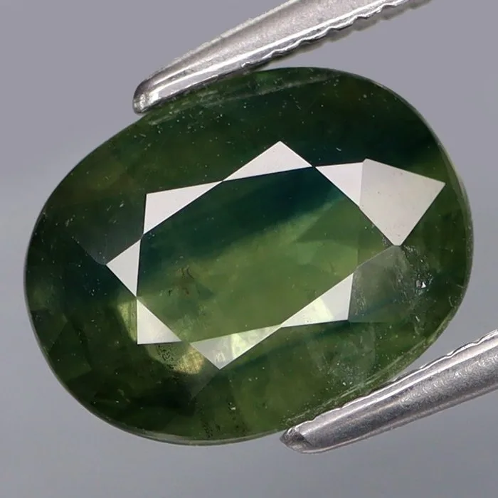 1 pcs Green, Blue Sapphire - 2.28 ct - International Gemological Institute (IGI) - Green Blue Sapphire