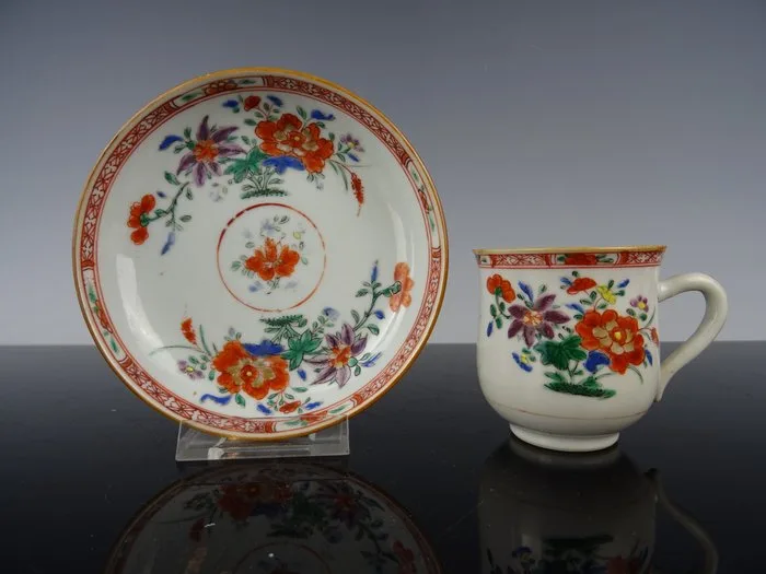 Cup and saucer - Porcelain - Qianlong Emperor (1736–1795)