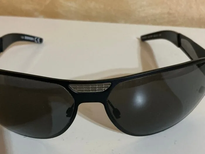 Sunglasses - Ferrari - FROO25