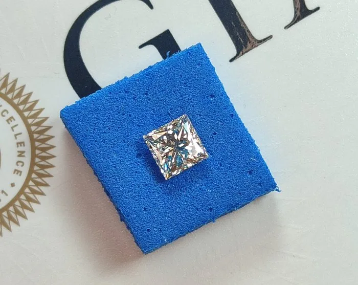 1 pcs Diamond (Natural) - 0.80 ct - Square - H - VS2 - Gemological Institute of America (GIA) - Princess cut | VS | Ex Ex