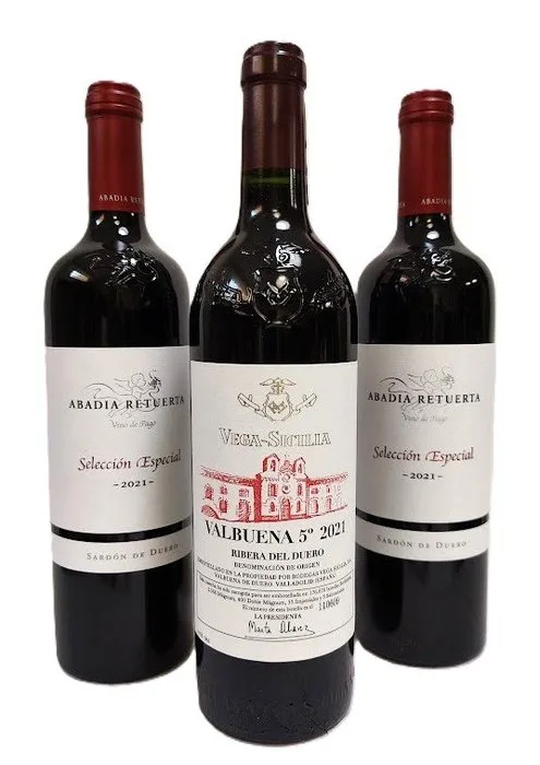 2021 Vega Sicilia, Valbuena 5º Año & 2021 Abadía Retuerta, vino de Pago x2 - Ribera del Duero, Castile and León Reserva - 3 Bottles (0.75L)