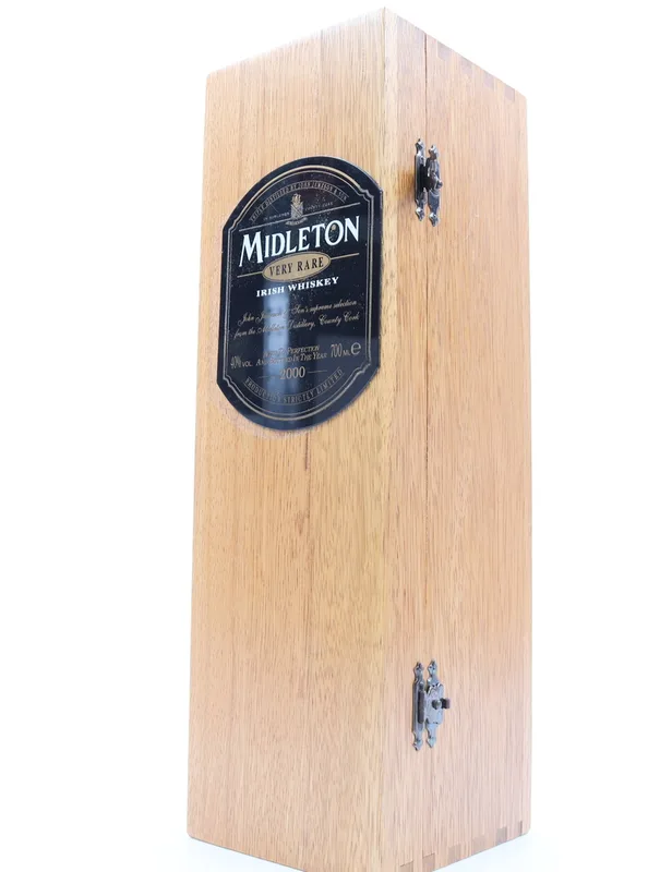 Midleton – Very Rare 2000 Bottle No. 029500
