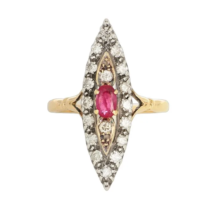 Ring - 18 kt. Yellow gold, Silver - 0.25ct. tw. Ruby - Diamond