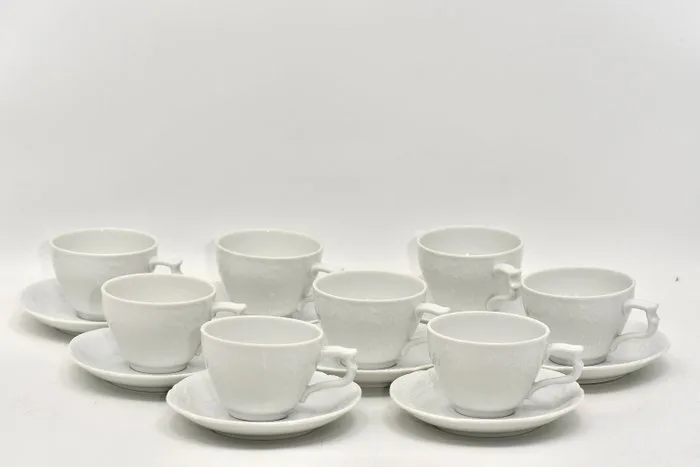 Rosenthal Group - Cup and saucer (8) - Sanssouci Weiss uit de Classic Rose serie - Porcelain