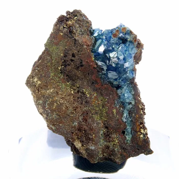 Scorodite - Ojuela mine, Mapimí, Durango, Mexico - Height: 3.5 cm - Width: 2.7 cm- 11 g