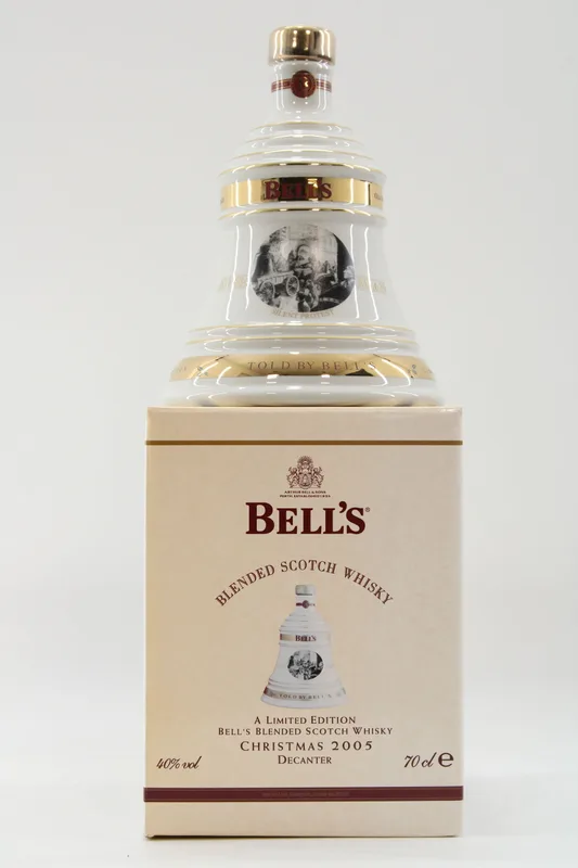 Bell's - 8 Years Old - Christmas 2005 Decanter