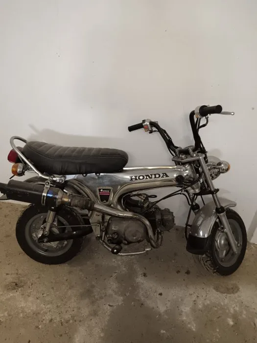 Honda - ST50 - Dax - Chrome Edition - 50 cc - 1986