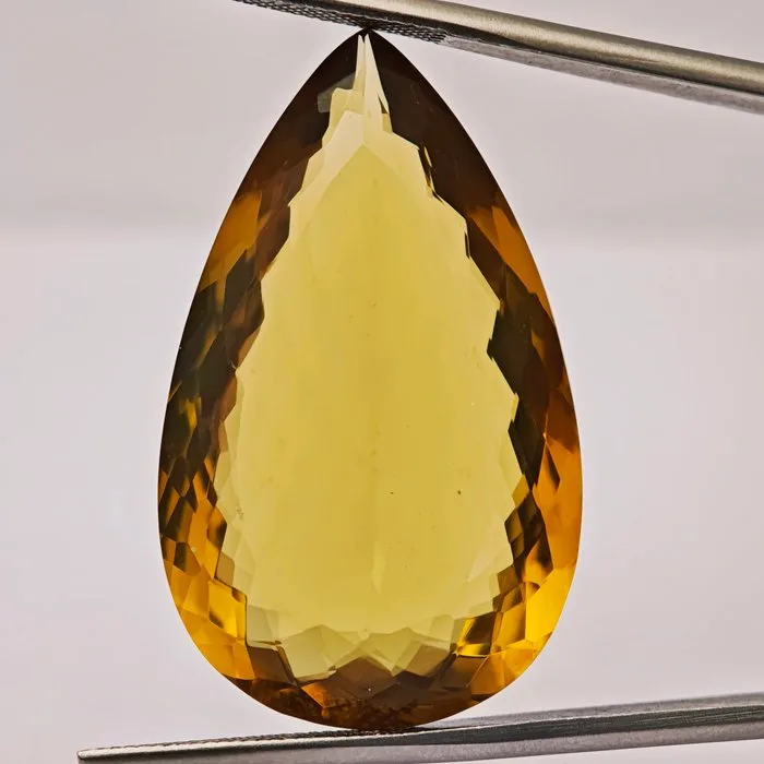 Citrine - 40.61 ct - Antwerp Laboratory for Gemstone Testing (ALGT) - Intense Brownish Yellow