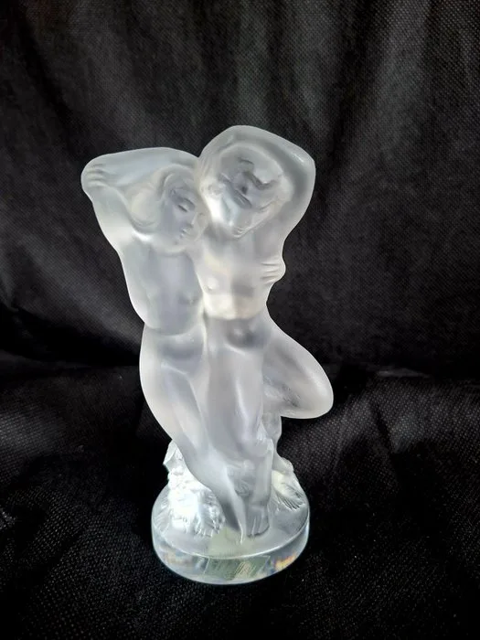 universeel - Mascot - Nymph and Satyr - Crystal