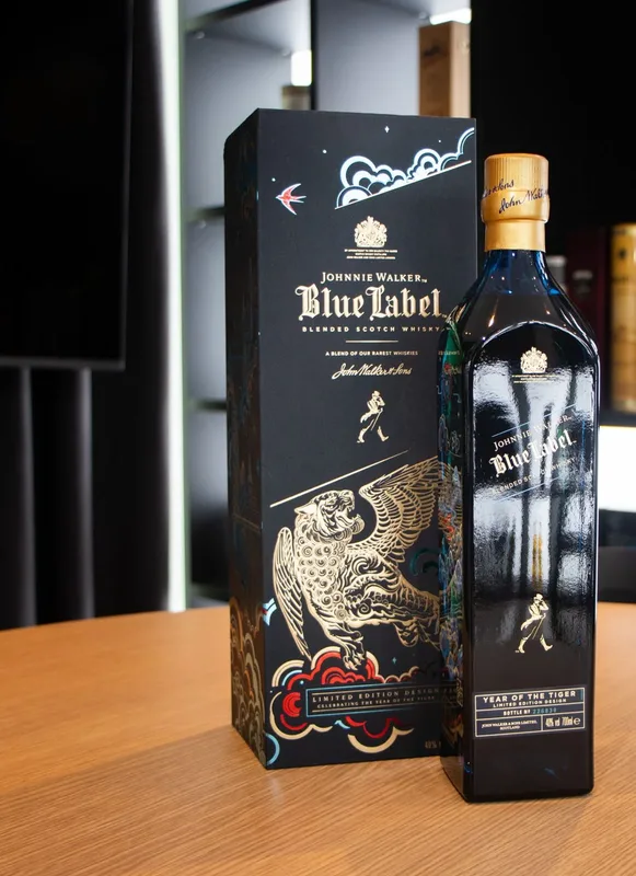 Johnnie Walker Blue Label Year of the Tiger 2022