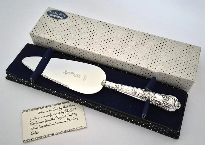 Harrison Brothers - Cake server -.925 silver - 1966 - Queen's pattern