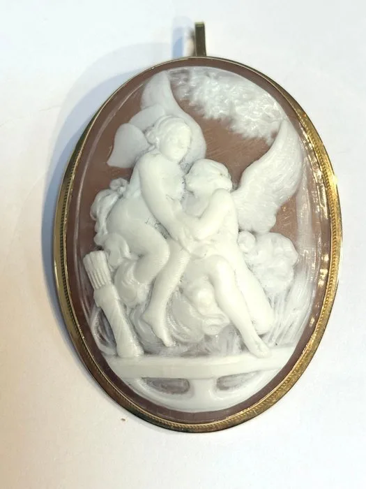 Brooch - 18 kt. Yellow gold - Sardonyx shell cameo