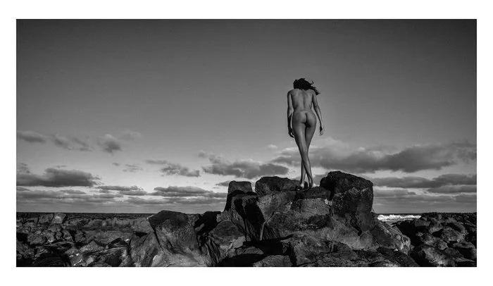 Dominique Robelin - Sunset West Africa