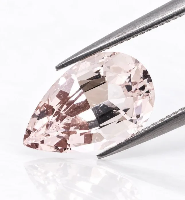 1 pcs Pink Morganite - 6.31 ct - International Colored Gemstone Association (ICA GemLab) - Baby Pink Precision Cut