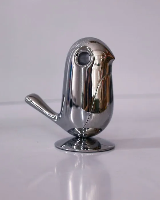 Decorative ornament - Alessi - CHIP - Magnetic Paper Clip Holder