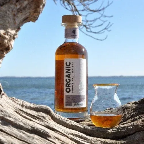 Mosgaard – Batch 1 Peated, French Oak and Bourbon Cask (48.4%)