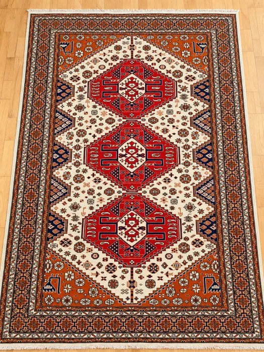 Kazak - Rug - 200 cm - 125 cm - Fine Caucasian Kazak Rug