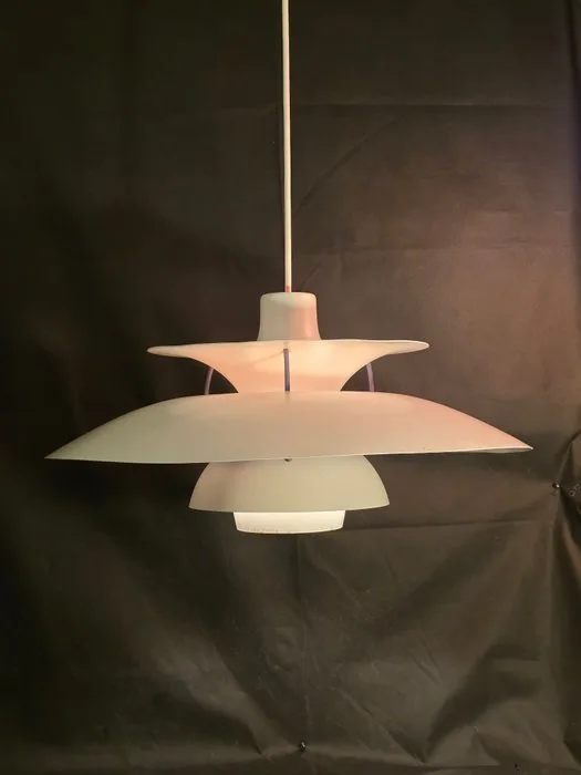 Louis Poulsen - Poul Henningsen - Hanging lamp - PH5 - Steel