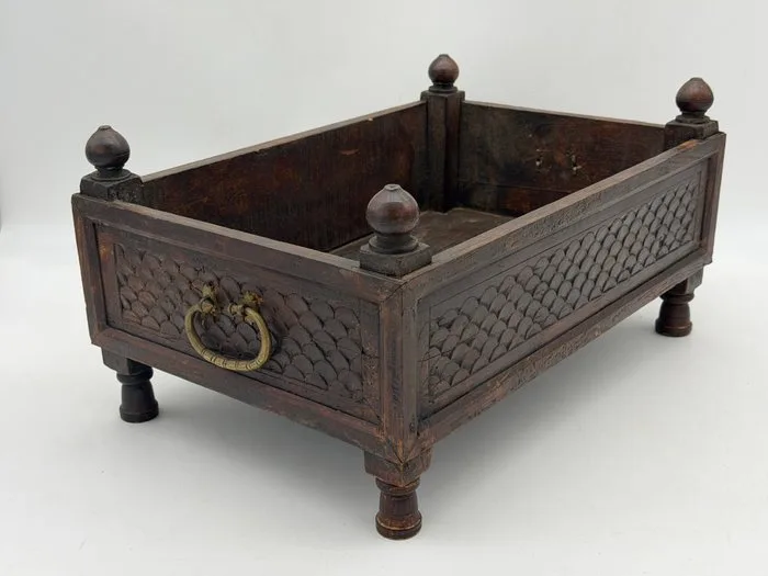 Antique Vessel - Teak - 1890-1920 - Anglo-Indian Tray 1900
