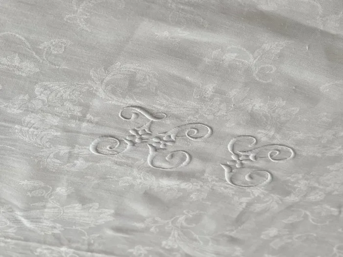 "HC" or "JCC" or "JGG" - Tablecloth - 242 cm - 157 cm