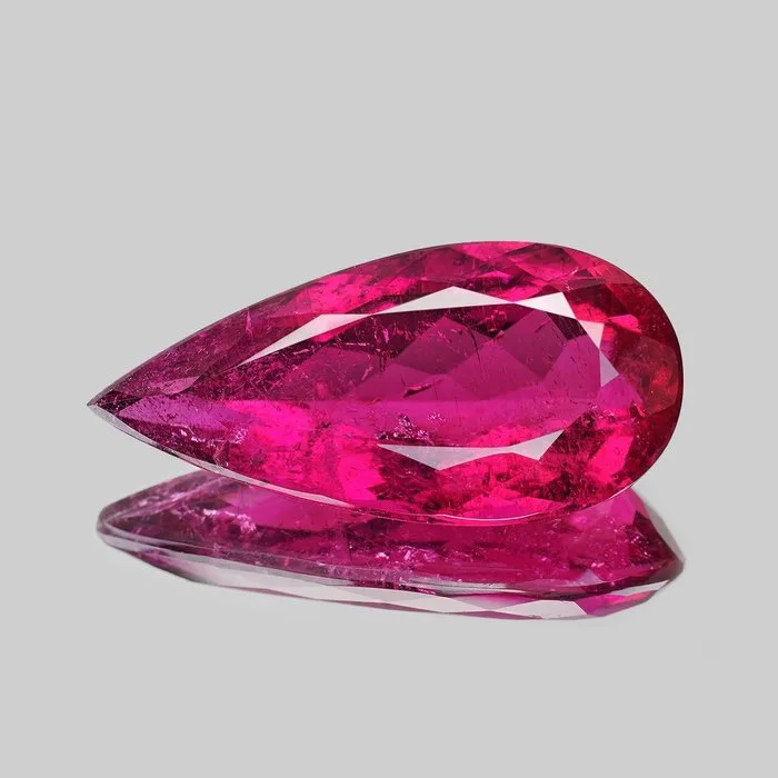 1 pcs Purple, Pink Tourmaline - 10.06 ct - International Gemological Institute (IGI) - "Sealed Rubellite by IGI"