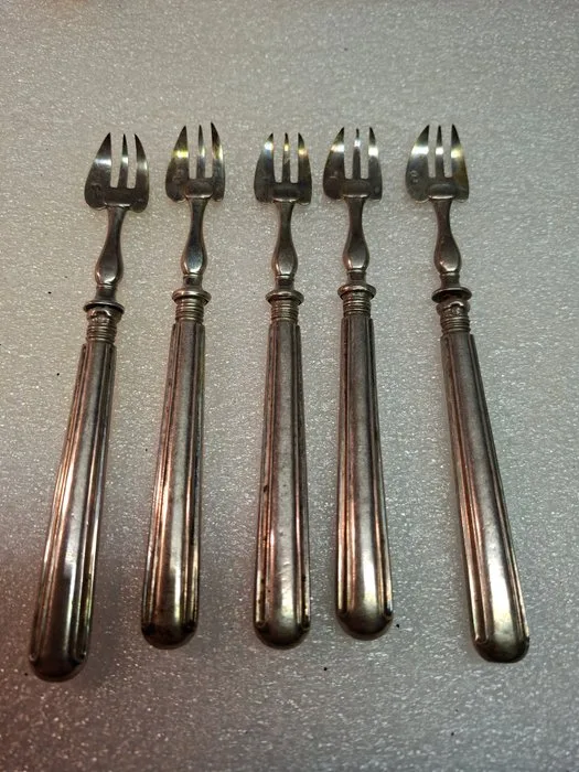 philippe Berthier - Cutlery set (5) - mesh model, Unibagette-style -.950 silver - silver oyster forks