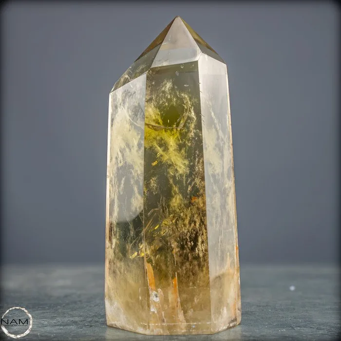 Gorgeous citrine obelisk – golden clarity with sparkling rainbow structures- 397.37 g