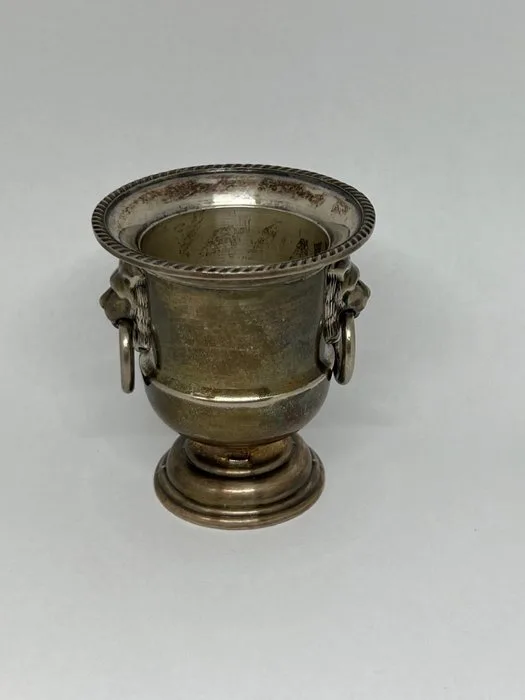 Viners of Sheffield - Vase - Metal, Silverplated