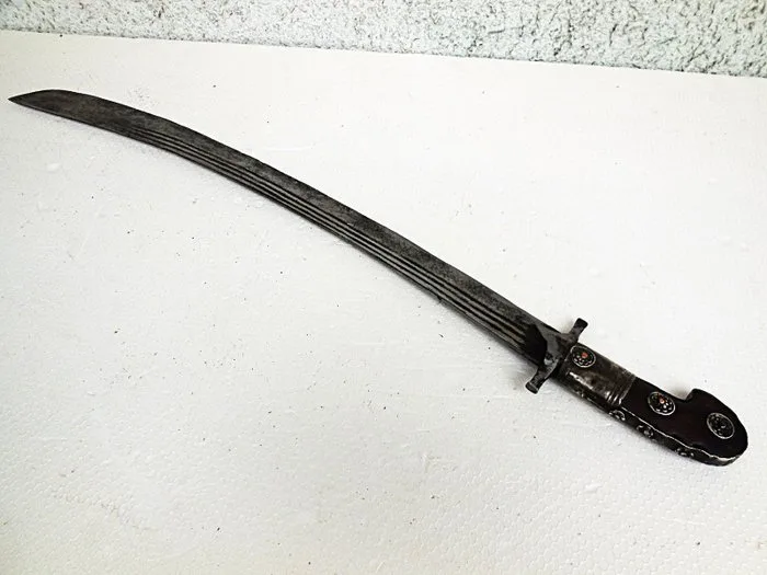 Karabela sabre - Iron, silver/Silbersud decoration, precious wood, copper - Austro-Hungary? Ottoman Empire? - 19th century