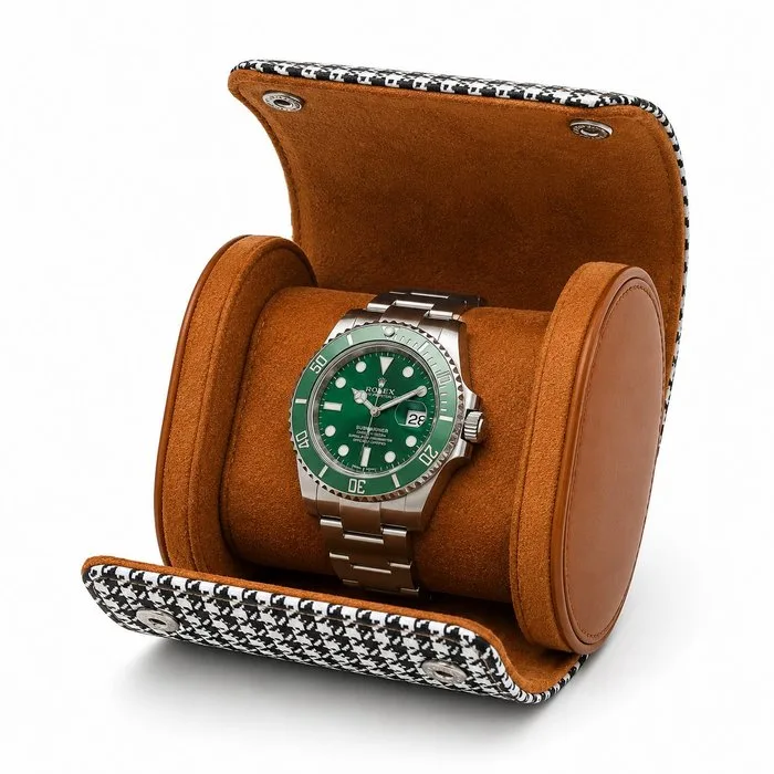 Luxury Pepita Watch Roll – Houndstooth Pattern – Travel Case for 3 Watches - Pepita