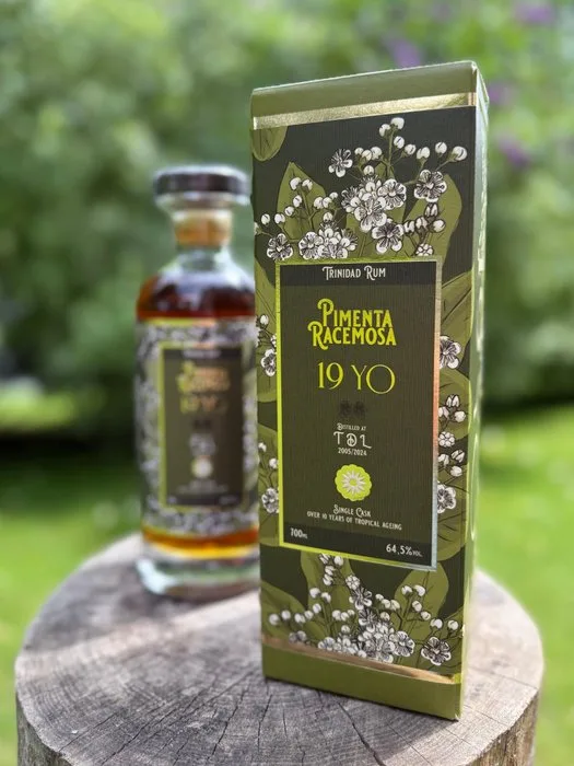 Trinidad Distillers Ltd 2005 19 years old Distilia - Pimenta Racemosa - Floral Rum Series - b. 2024 - 700ml